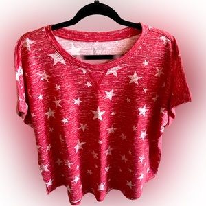 Maurice’s Women’s Tee with Stars, size XXL NWOT!